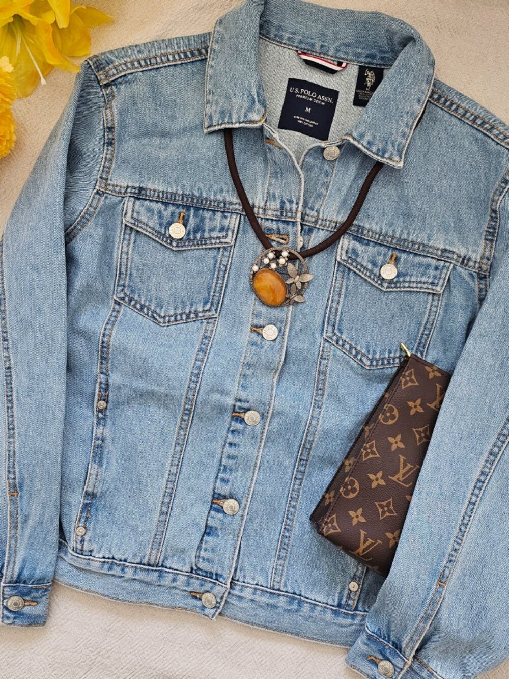 U.S. Polo Assn Light Wash Denim Jacket Classic Fit Size M NWOT - Picture 9 of 13